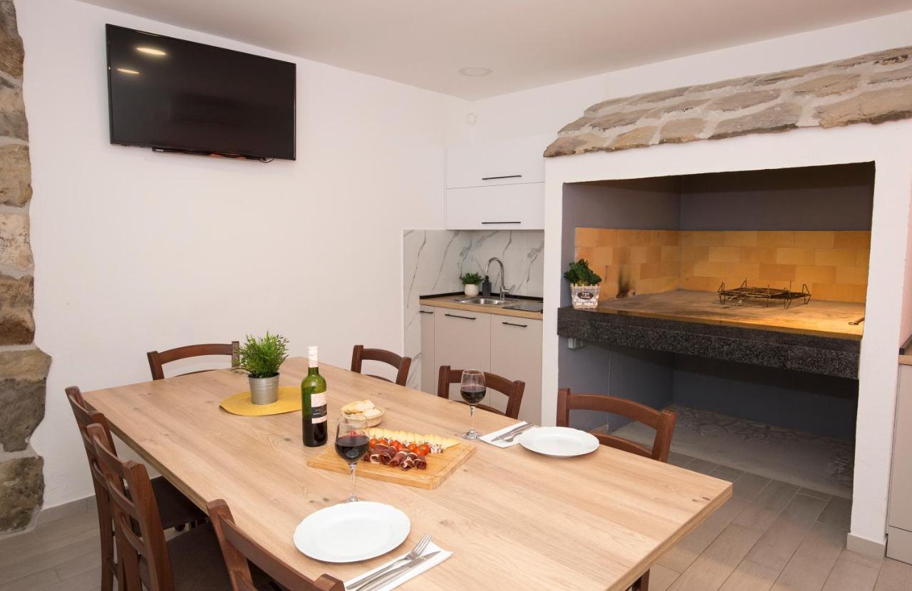 Apartment Maya Bellissima Tugare エクステリア 写真