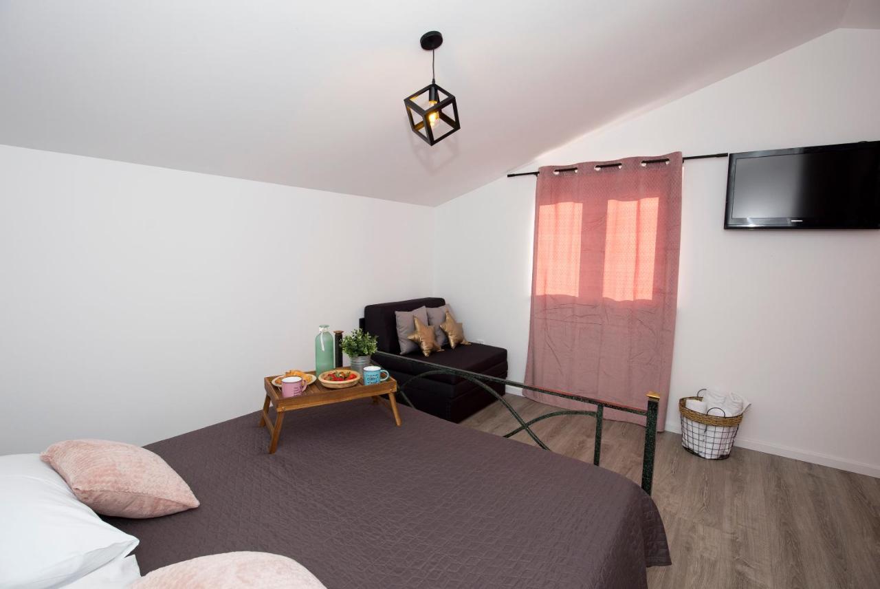 Apartment Maya Bellissima Tugare エクステリア 写真